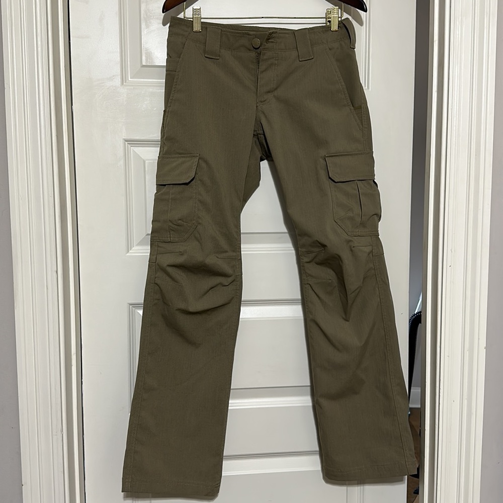 Under Armour pants